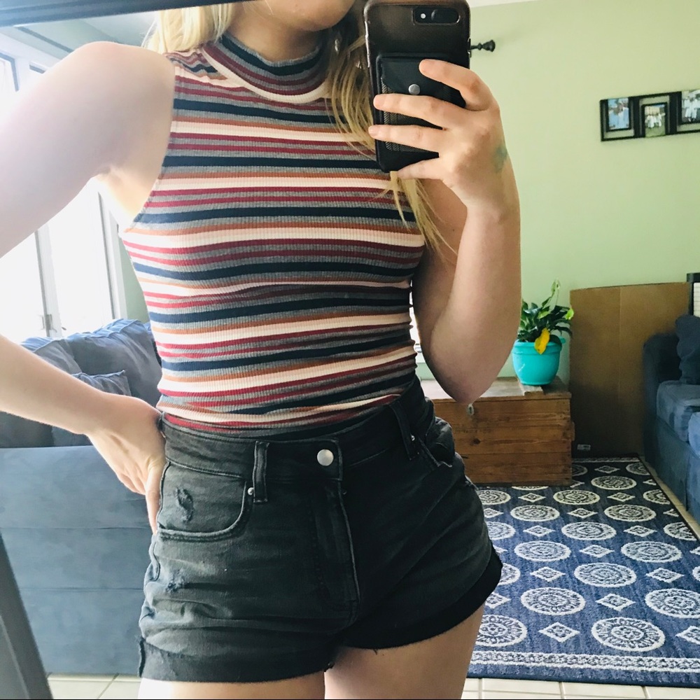 90s Inspired High Neck Crop Top